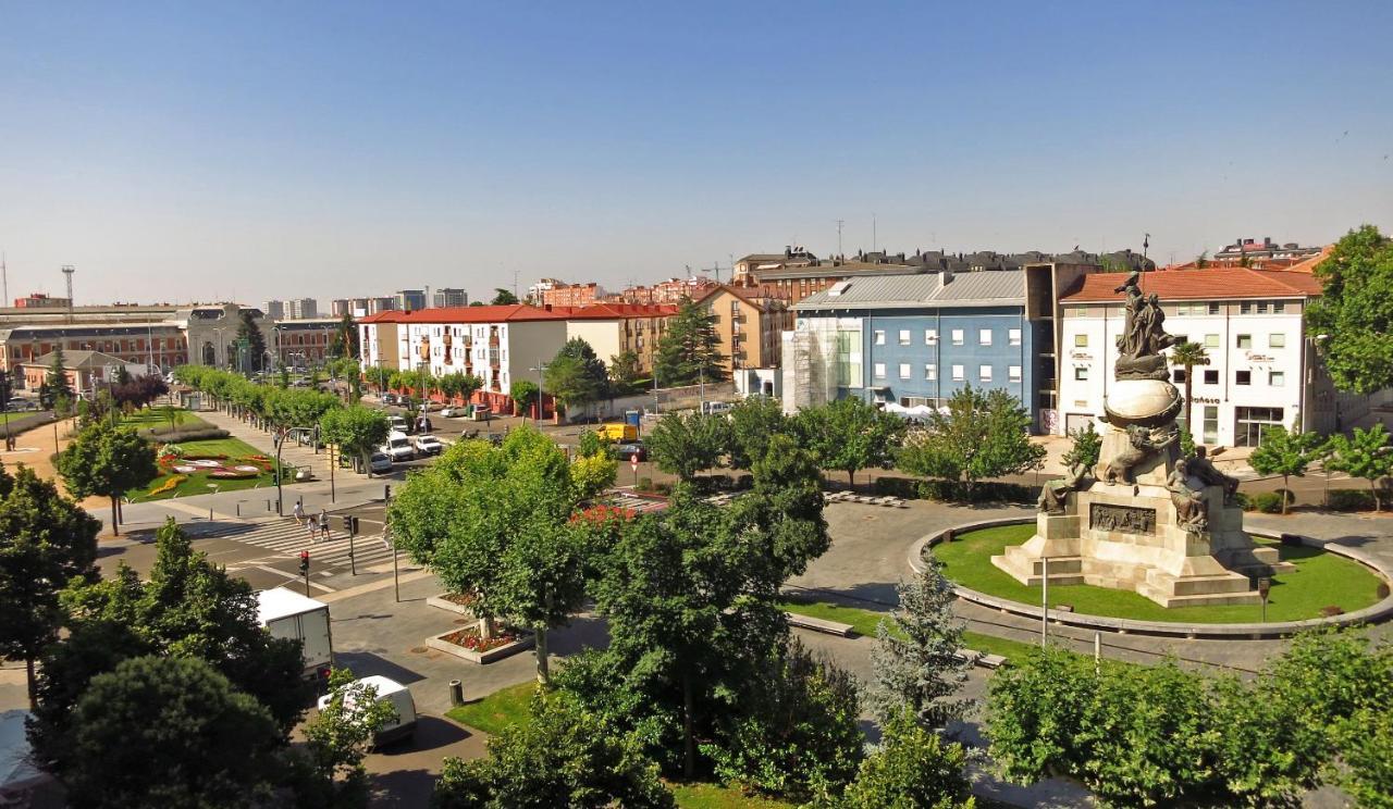 Hotel Colon Plaza Valladolid Exterior photo